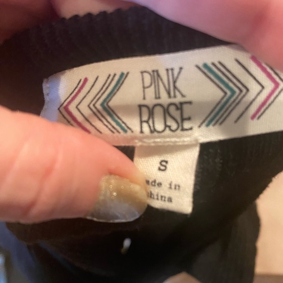 Pink Rose Black Ribbed Cold Shoulder Sweater - Picture 4 of 4